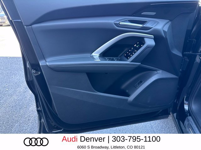 Used 2025 Audi Q5 Premium Plus w/ Premium Plus AWD/4WD image 12