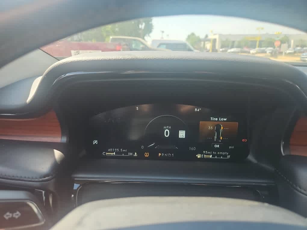 Used 2022 Lincoln Nautilus Reserve FWD image 18