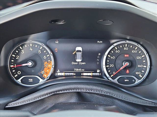 Used 2017 Jeep Renegade Trailhawk AWD/4WD image 11