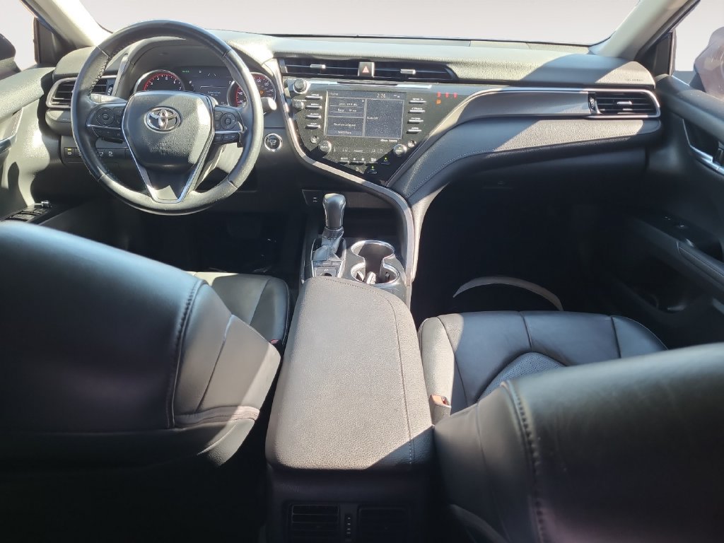 Used 2019 Toyota Camry XSE FWD image 10