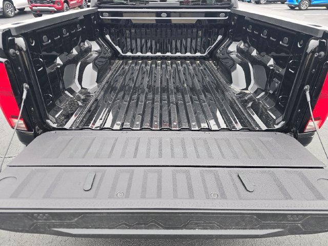 New 2026 Chevrolet Colorado LT w/ LT Convenience Package AWD/4WD image 17