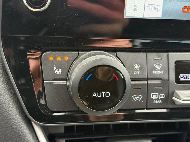 Certified 2025 Toyota Grand Highlander AWD image 23