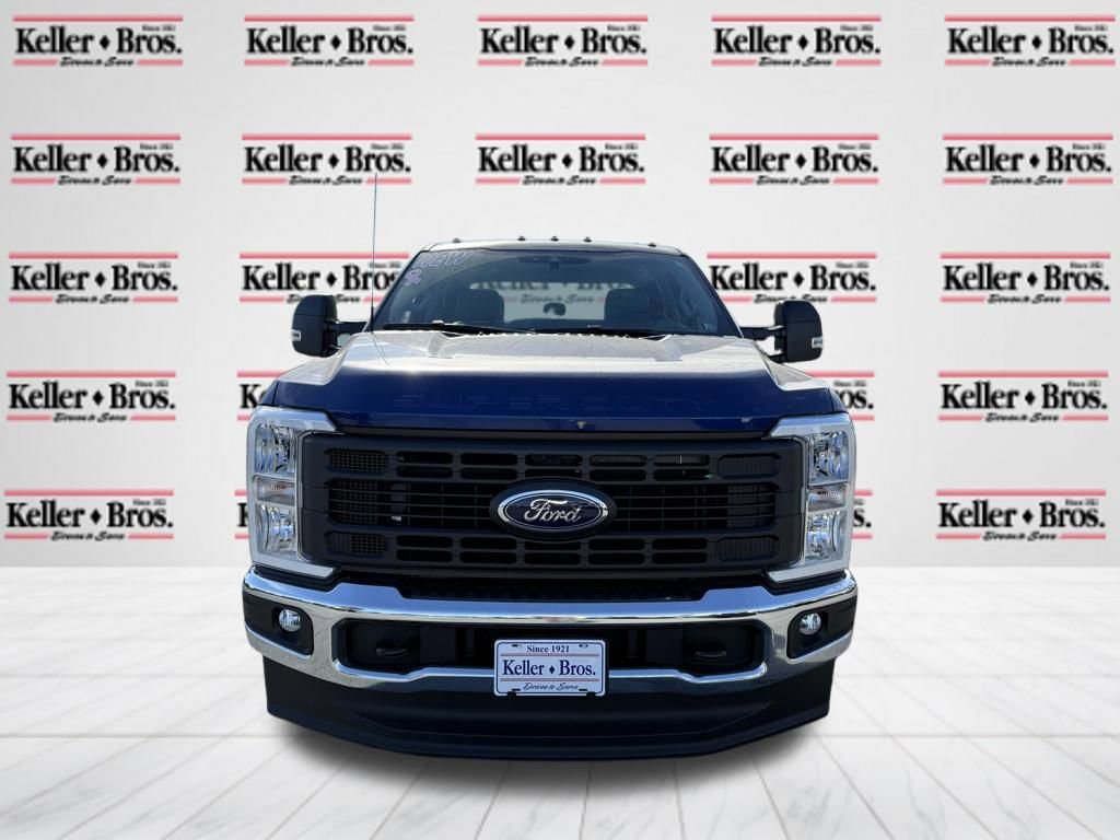 New 2026 Ford F350 XL image 2