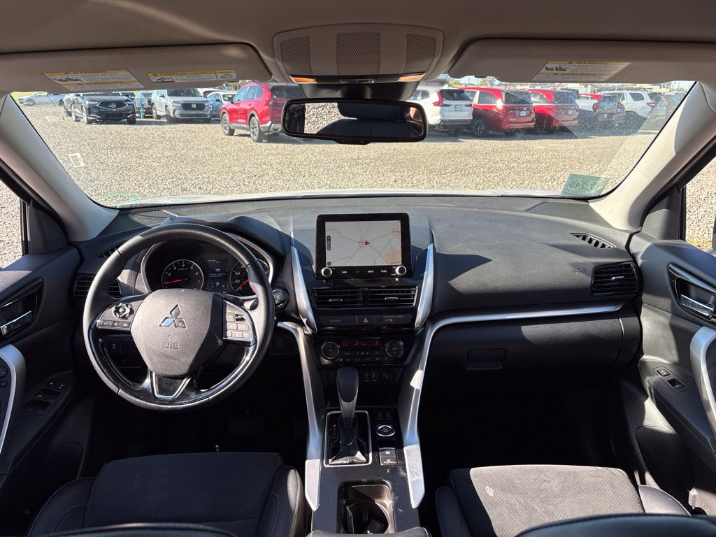 Used 2025 Mitsubishi Eclipse Cross AWD image 19