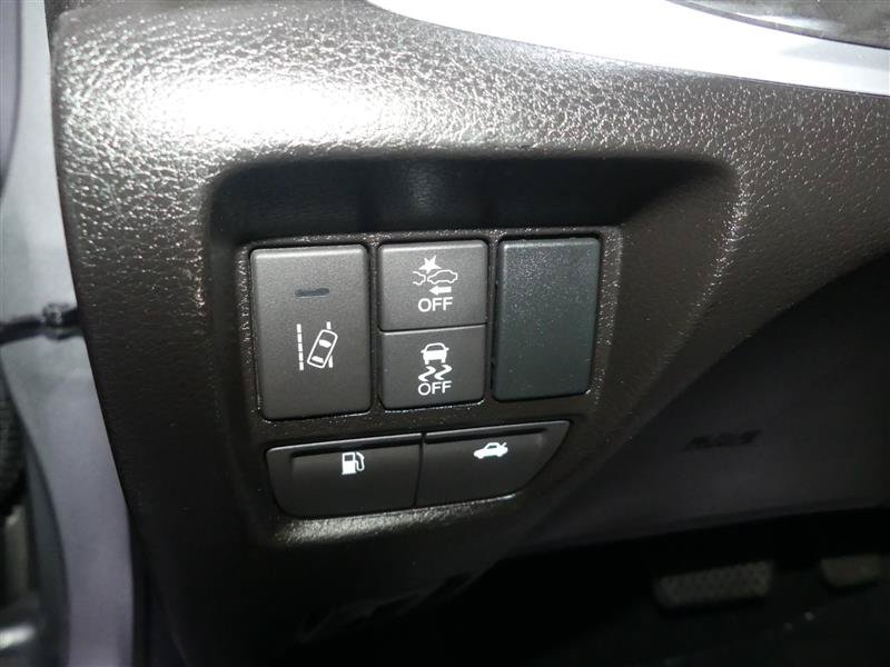 Used 2018 Acura TLX w/ Technology Package FWD image 26