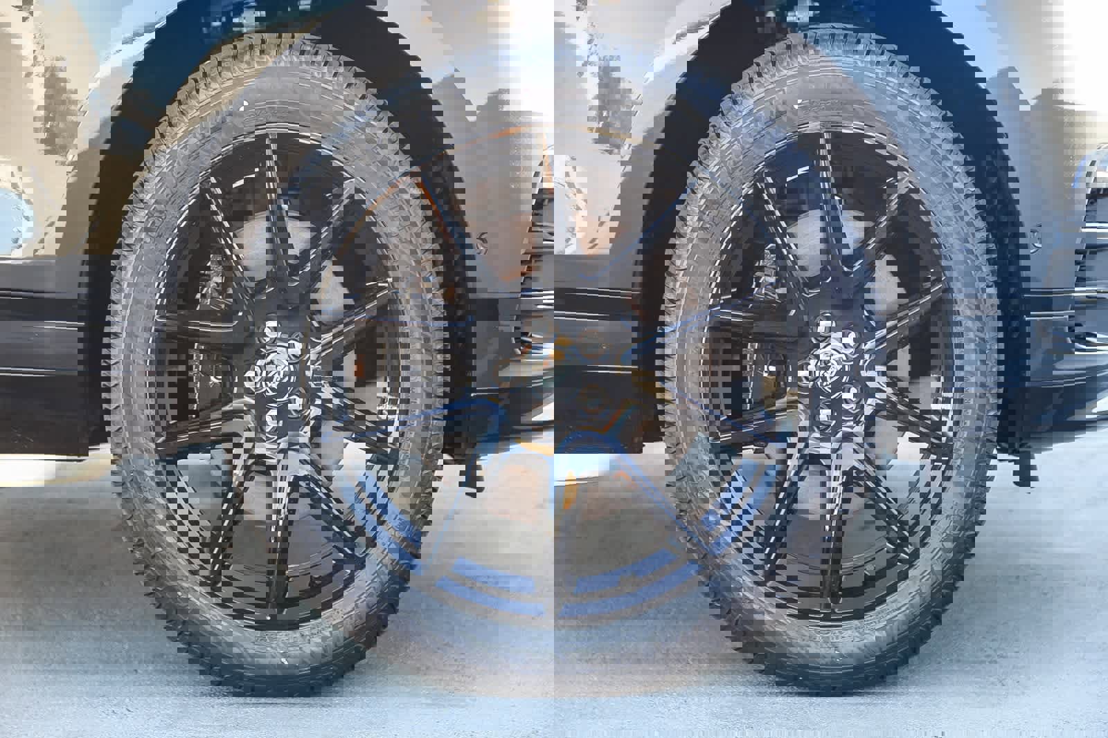 New 2026 Land Rover Range Rover Velar Dynamic SE image 10