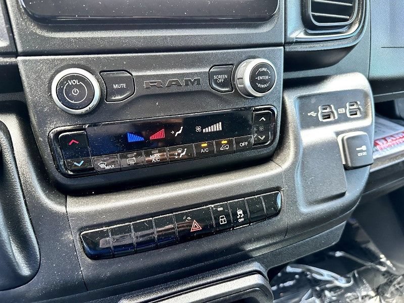 Used 2022 RAM ProMaster 3500 w/ Interior LED Lighting Group FWD image 22
