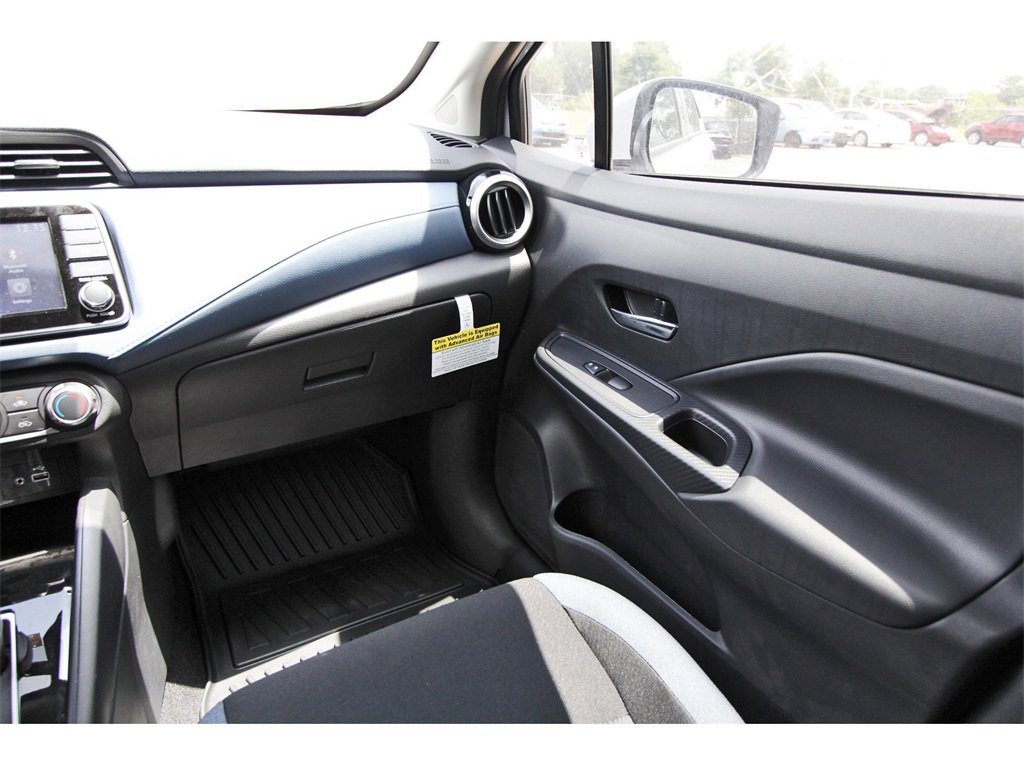 New 2025 Nissan Versa SV w/ Trunk Package image 10