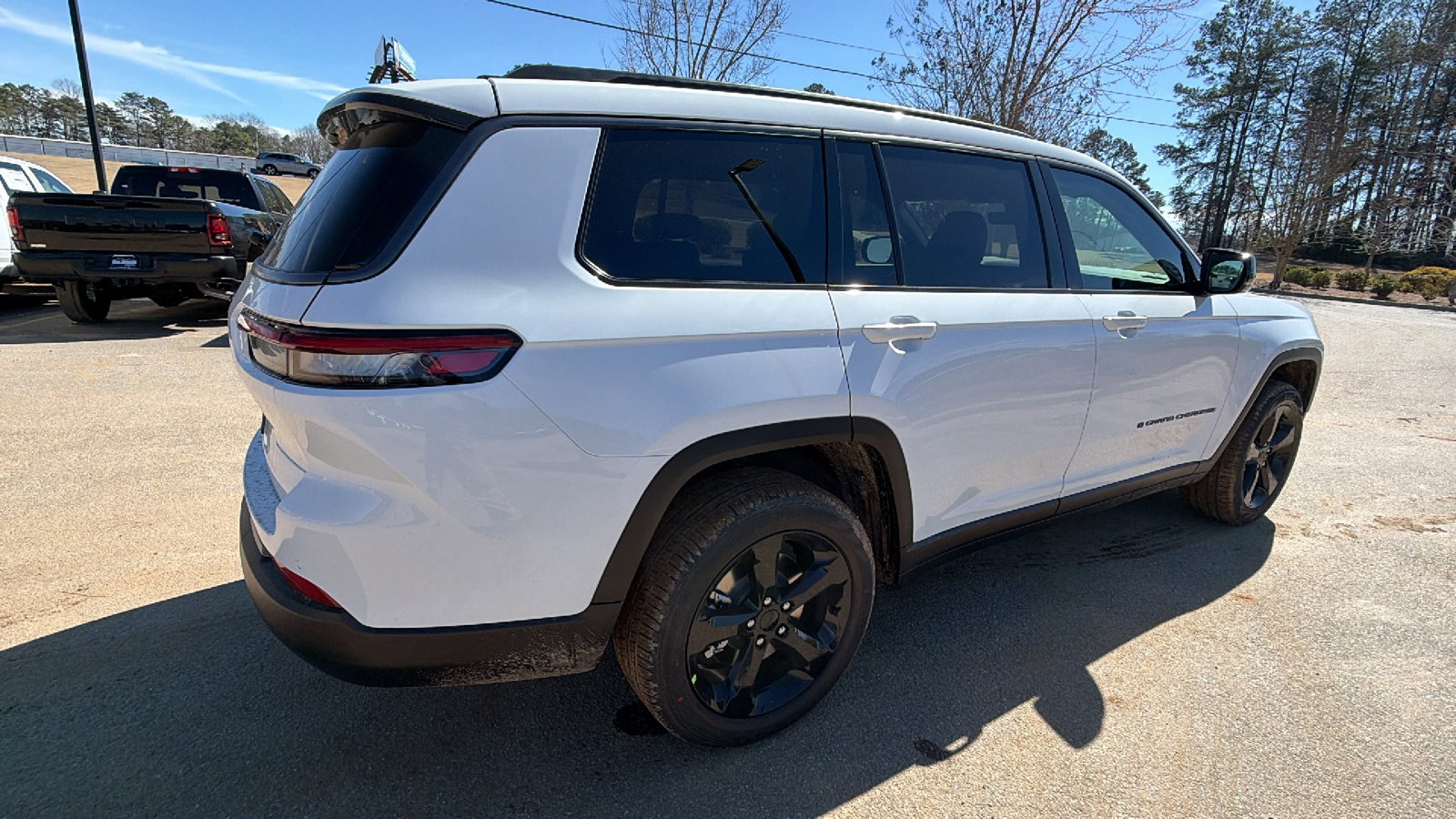 New 2026 Jeep Grand Cherokee L Limited AWD/4WD image 8
