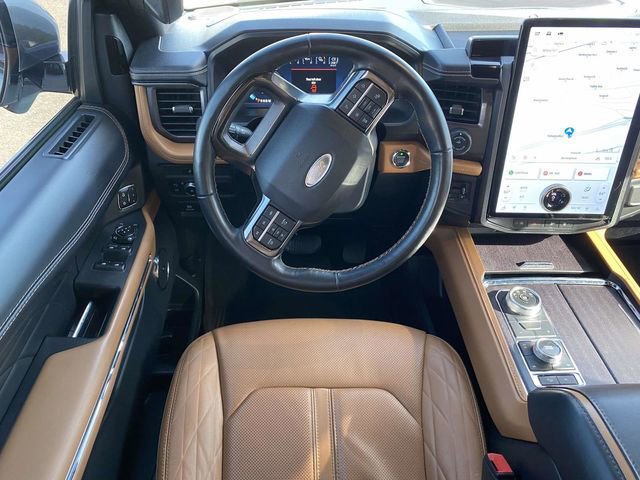 Certified 2022 Ford Expedition Platinum AWD/4WD image 16