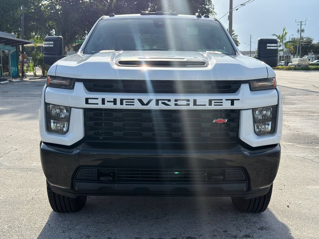 Used 2022 Chevrolet Silverado 2500 Custom w/ Custom Value Package AWD/4WD image 8