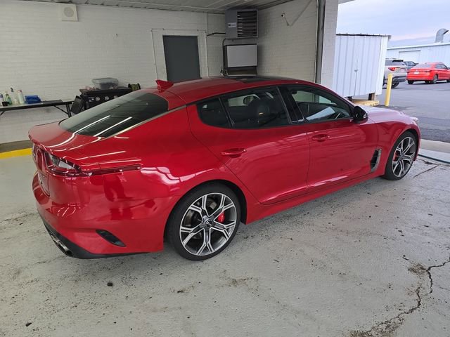 Used 2021 Kia Stinger GT2 image 6