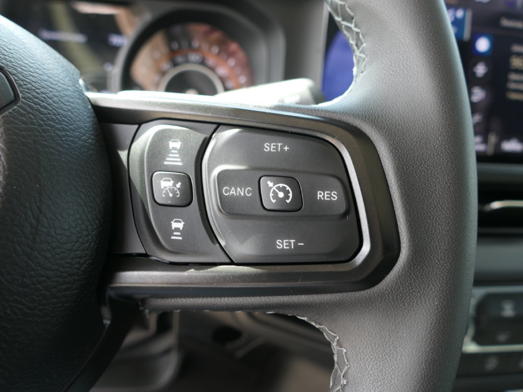 Certified 2026 Jeep Gladiator Mojave AWD/4WD image 18