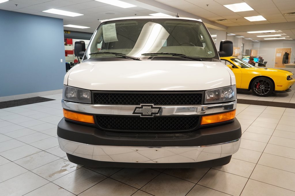 Used 2021 Chevrolet Express 2500 w/ Driver Convenience Package image 16