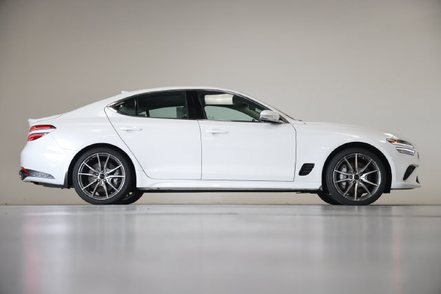 New 2026 Genesis G70 2.5T Prestige AWD/4WD image 16