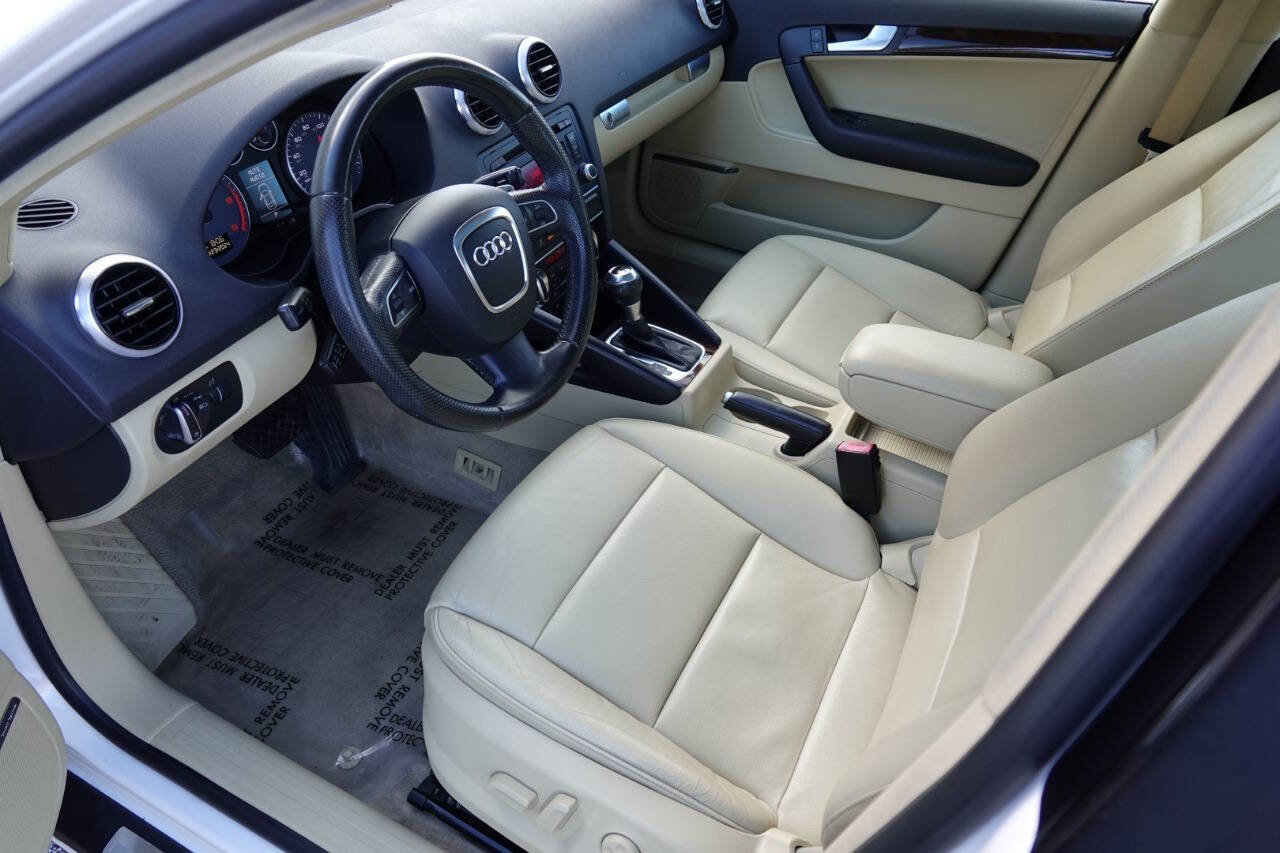 Used 2012 Audi A3 TDI Premium Plus w/ Premium Plus Package FWD image 5