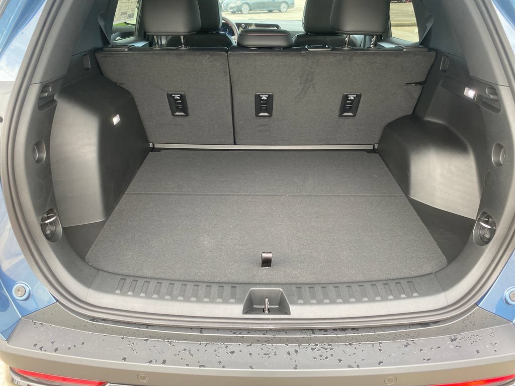 New 2026 Chevrolet Equinox RS w/ Convenience Package III FWD image 25