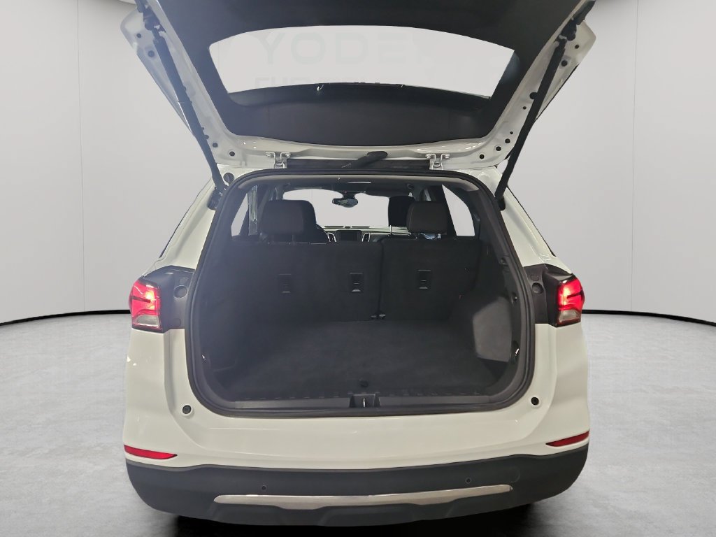 Used 2024 Chevrolet Equinox LT AWD/4WD image 29