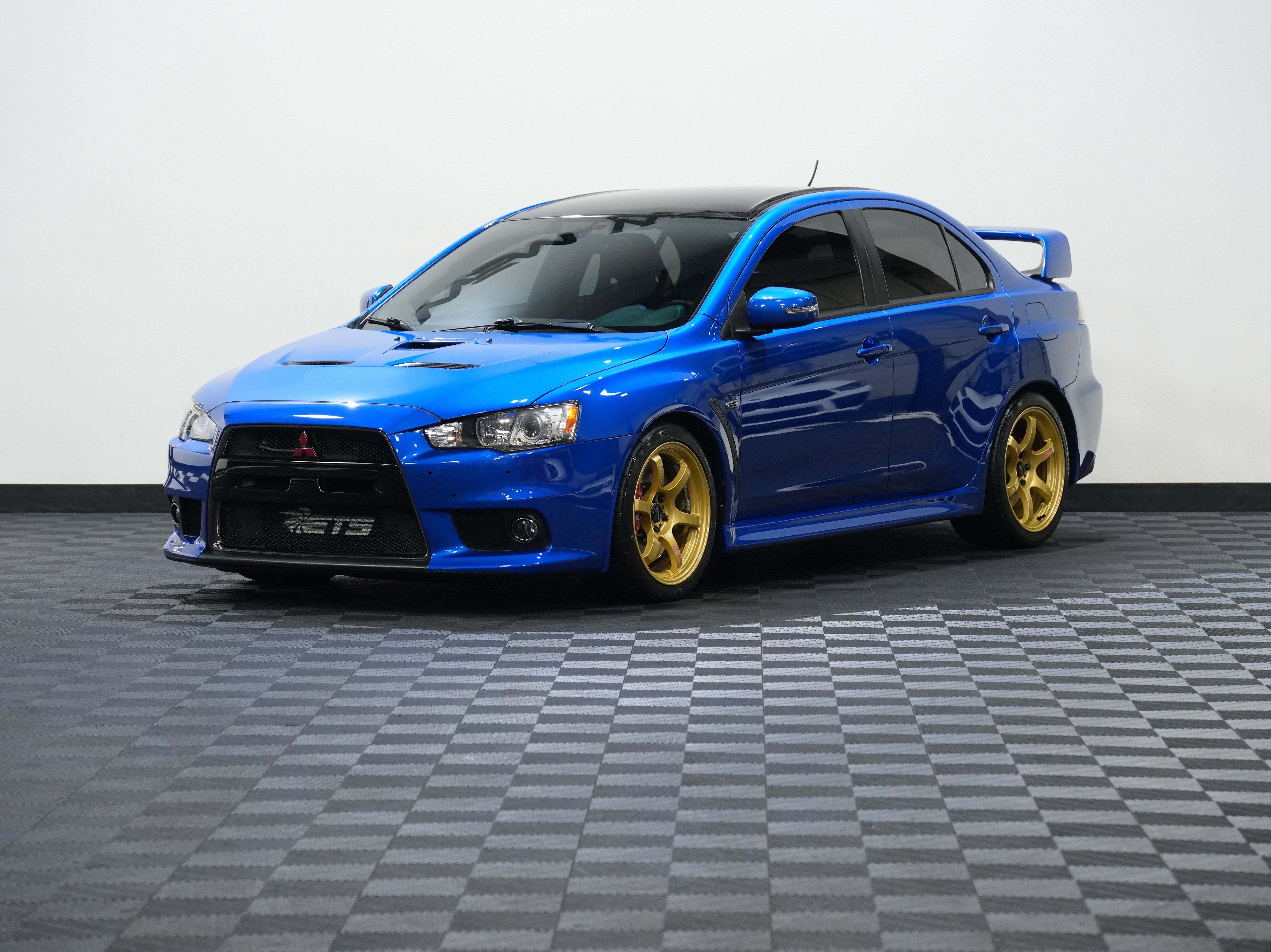 Used 2015 Mitsubishi Lancer Evolution Final Edition AWD/4WD image 3