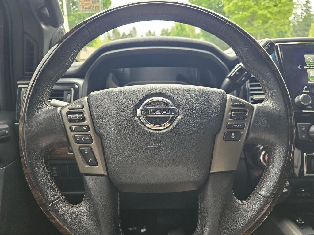 Used 2021 Nissan Titan Platinum Reserve AWD/4WD image 24