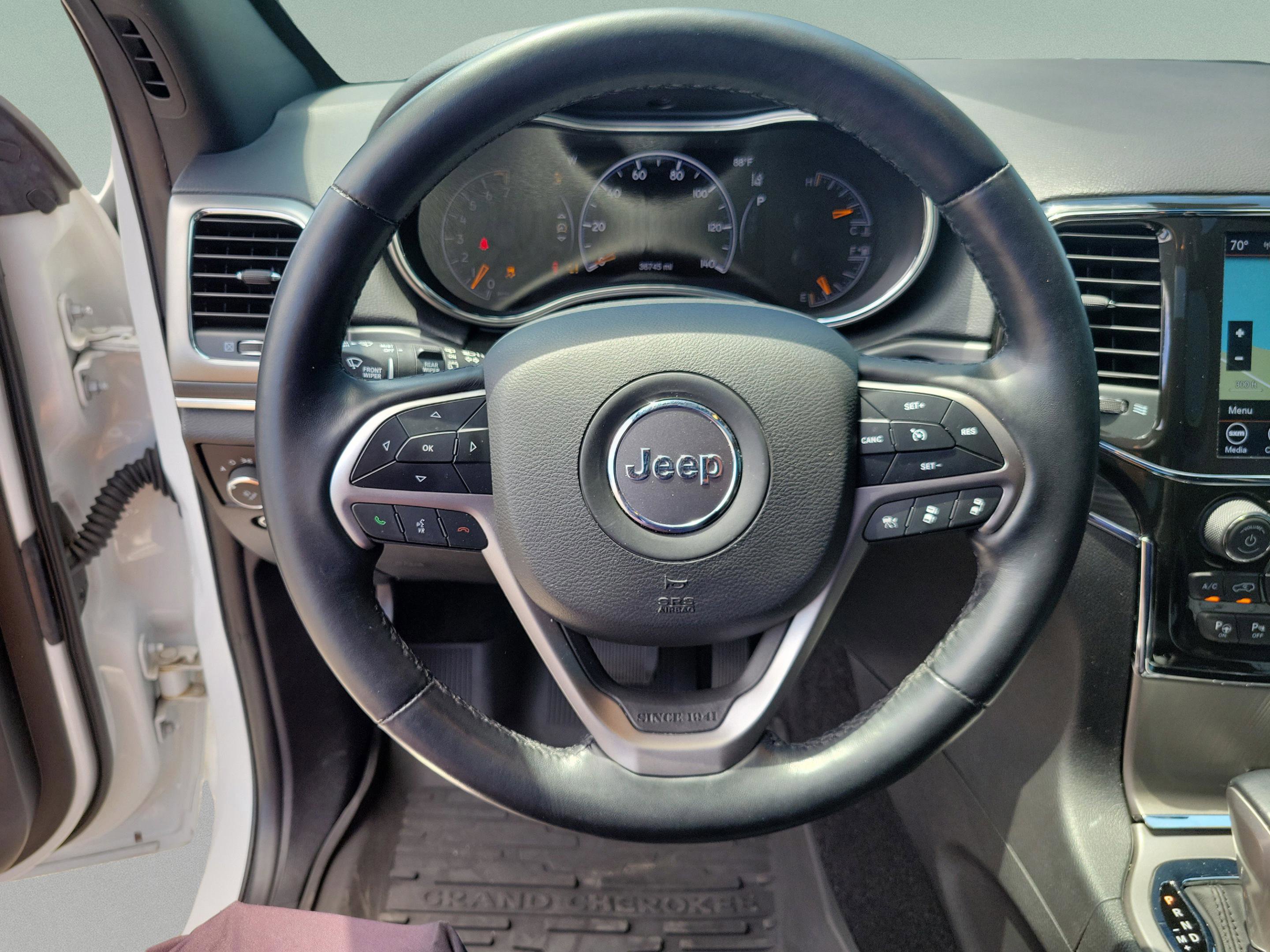 Used 2022 Jeep Grand Cherokee Limited w/ Trailer Tow Group IV image 24