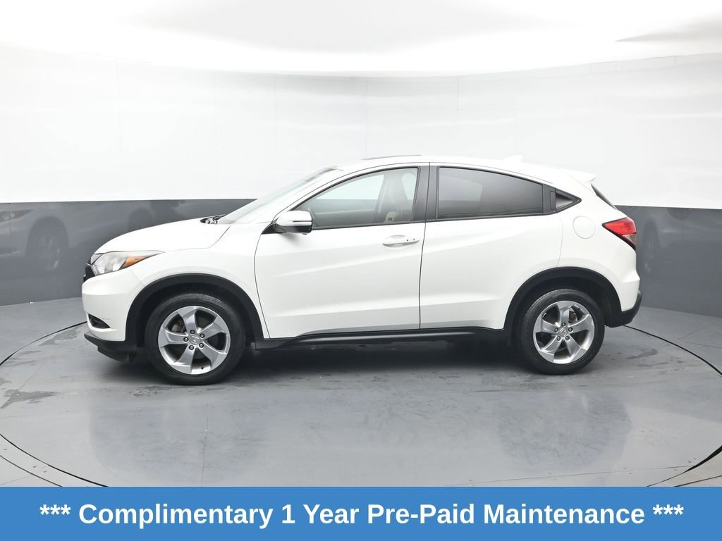 Used 2017 Honda HR-V EX image 2