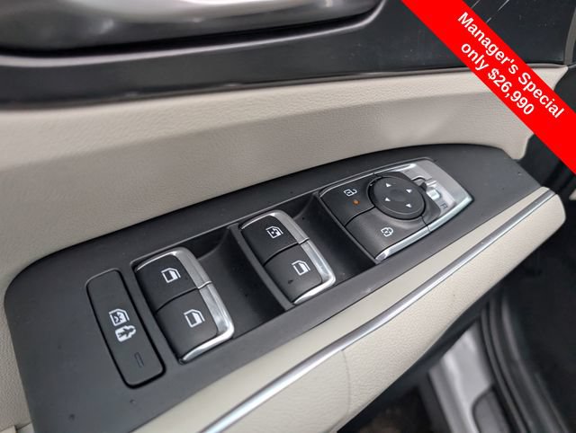 Used 2024 Kia Sorento S AWD/4WD image 15