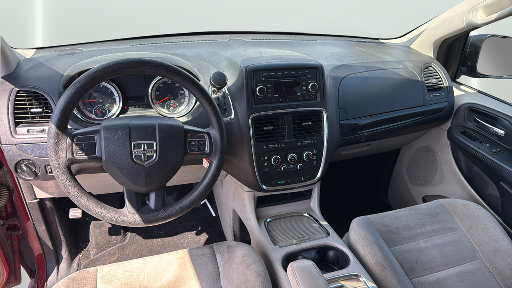 Used 2014 Dodge Grand Caravan SXT FWD image 14