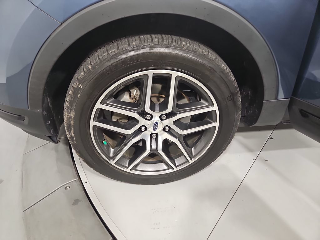 Used 2018 Ford Explorer Sport AWD/4WD image 27