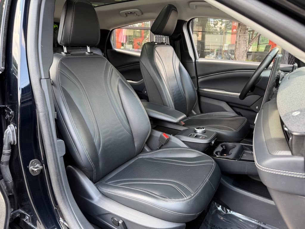 Used 2021 Ford Mustang Mach-E Premium AWD/4WD image 34