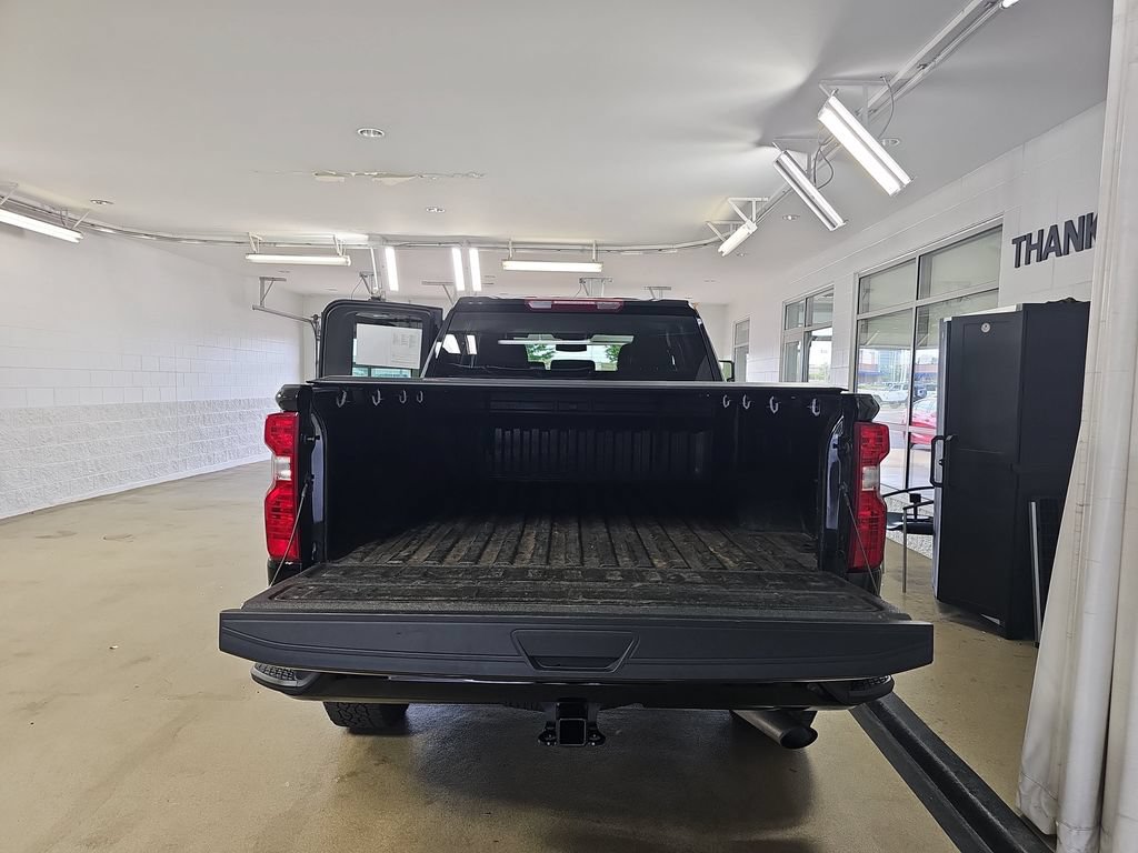 Certified 2025 Chevrolet Silverado 2500 Custom w/ Custom Value Package AWD/4WD image 15