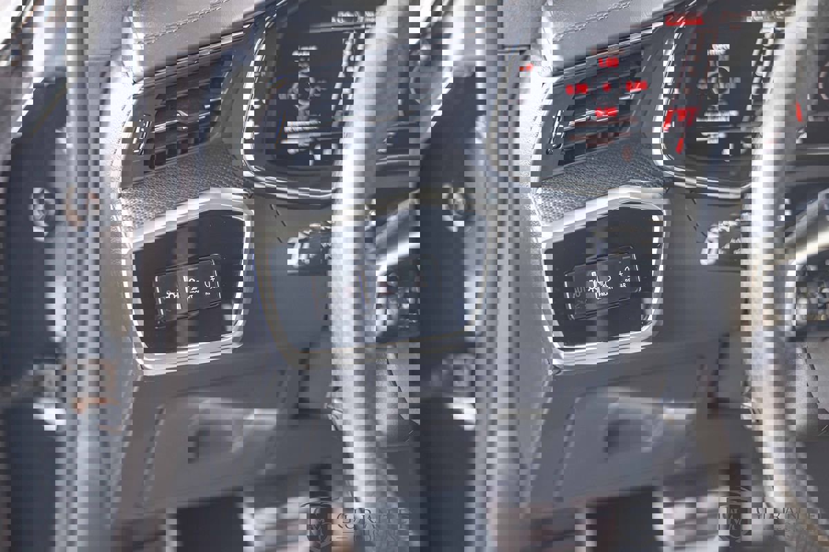 Used 2023 Audi RS 7 Sportback w/ Carbon Optic Package image 20