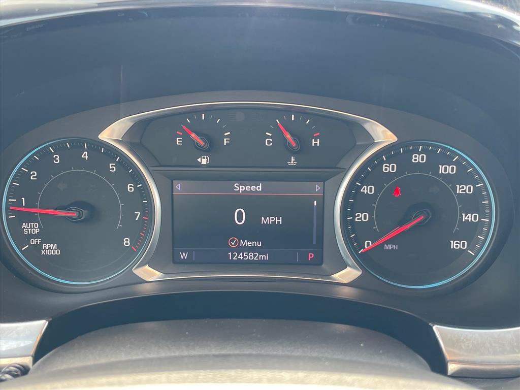 Used 2021 Chevrolet Traverse RS FWD image 11
