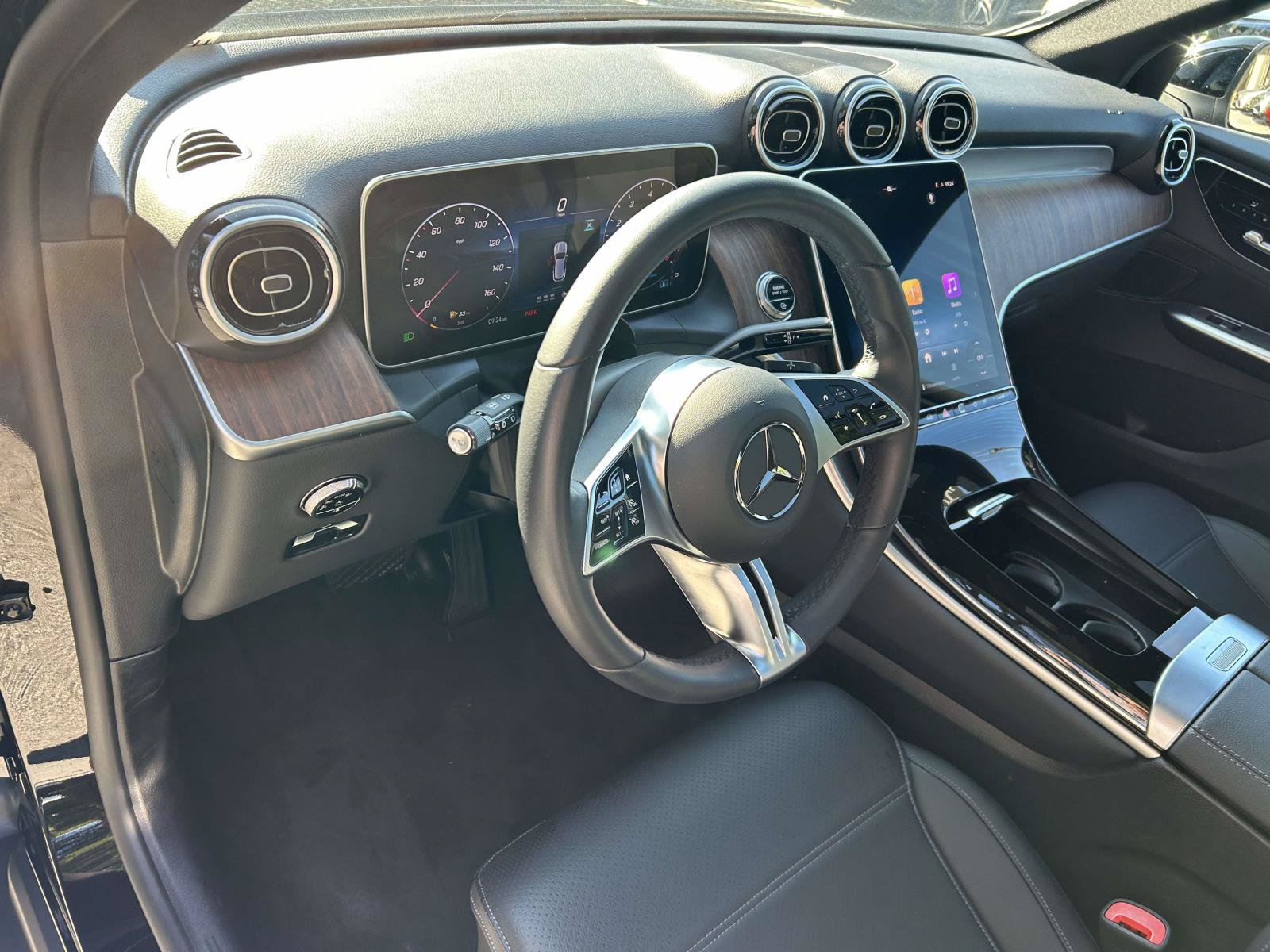 Certified 2026 Mercedes-Benz GLC 300 4MATIC image 21