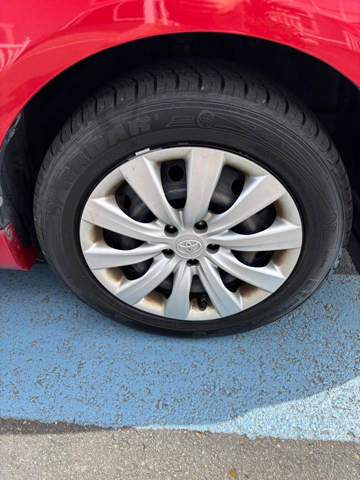 Used 2012 Toyota Corolla LE FWD image 22