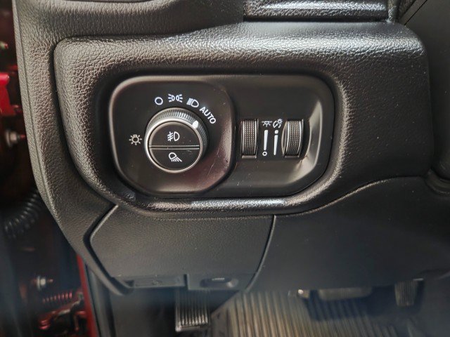 Used 2022 RAM 3500 Laramie AWD/4WD image 40