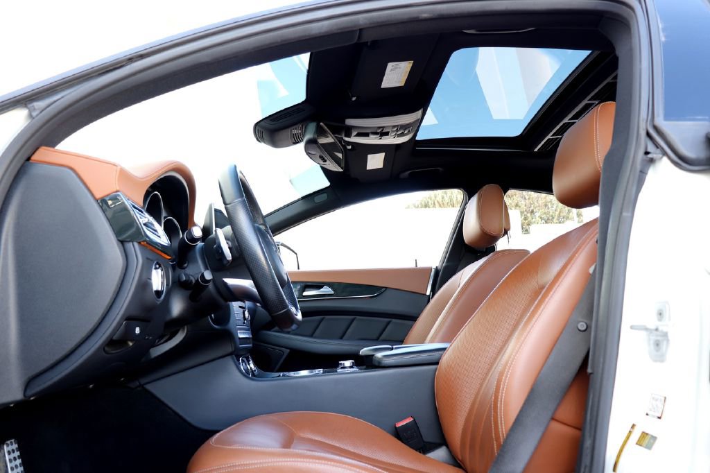 Used 2018 Mercedes-Benz CLS 550 w/ Premium 2 Package image 38