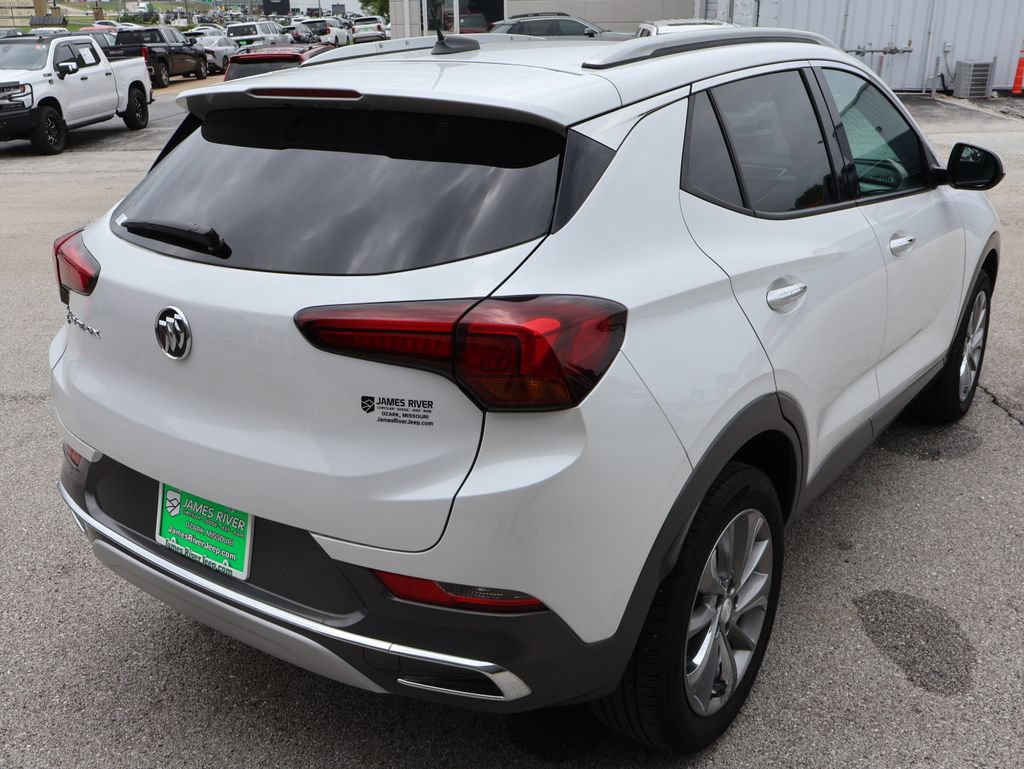 Used 2023 Buick Encore GX Essence w/ Experience Buick Package AWD/4WD image 5