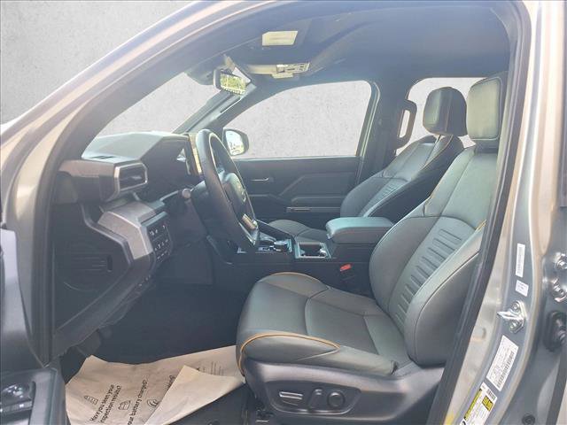 Used 2025 Toyota Tacoma 4x4 Double Cab Hybrid image 10