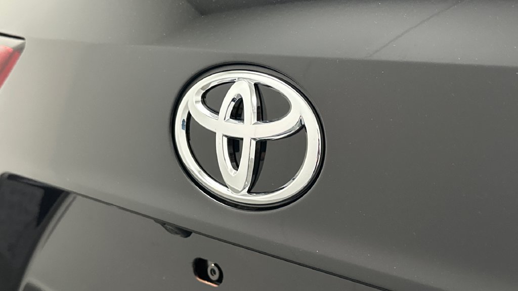 Certified 2024 Toyota Highlander XLE AWD/4WD image 20