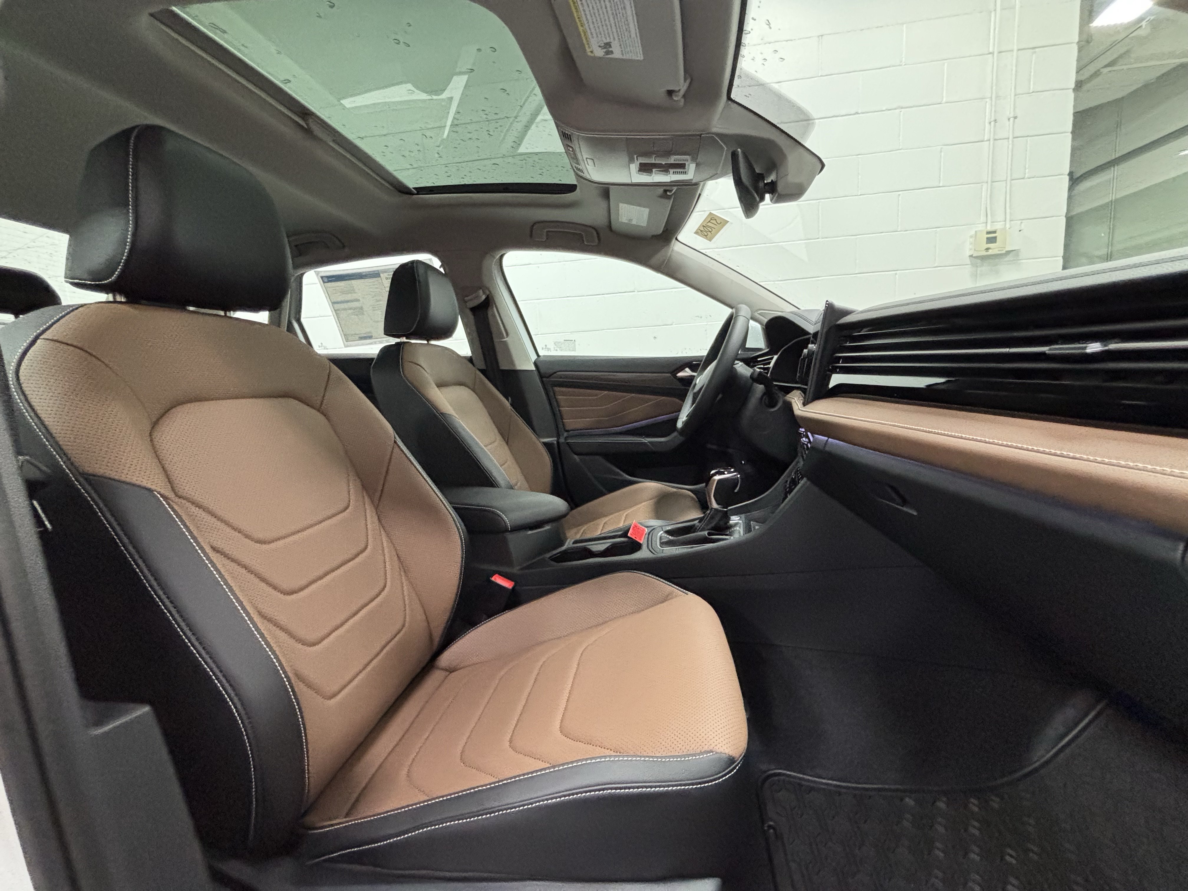 Used 2026 Volkswagen Jetta SEL FWD image 11