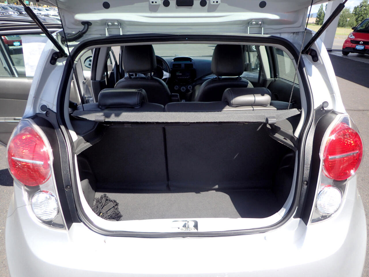 Used 2015 Chevrolet Spark LT image 11
