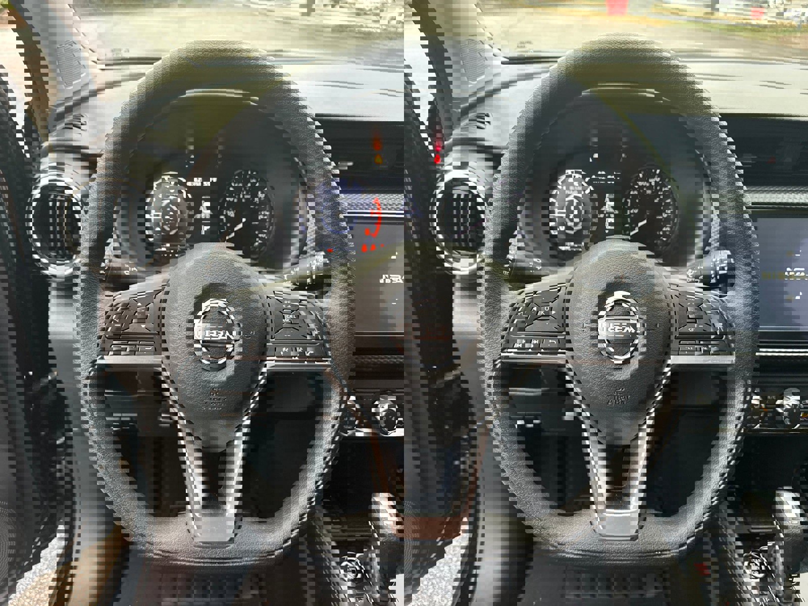 Used 2024 Nissan Kicks SV image 23