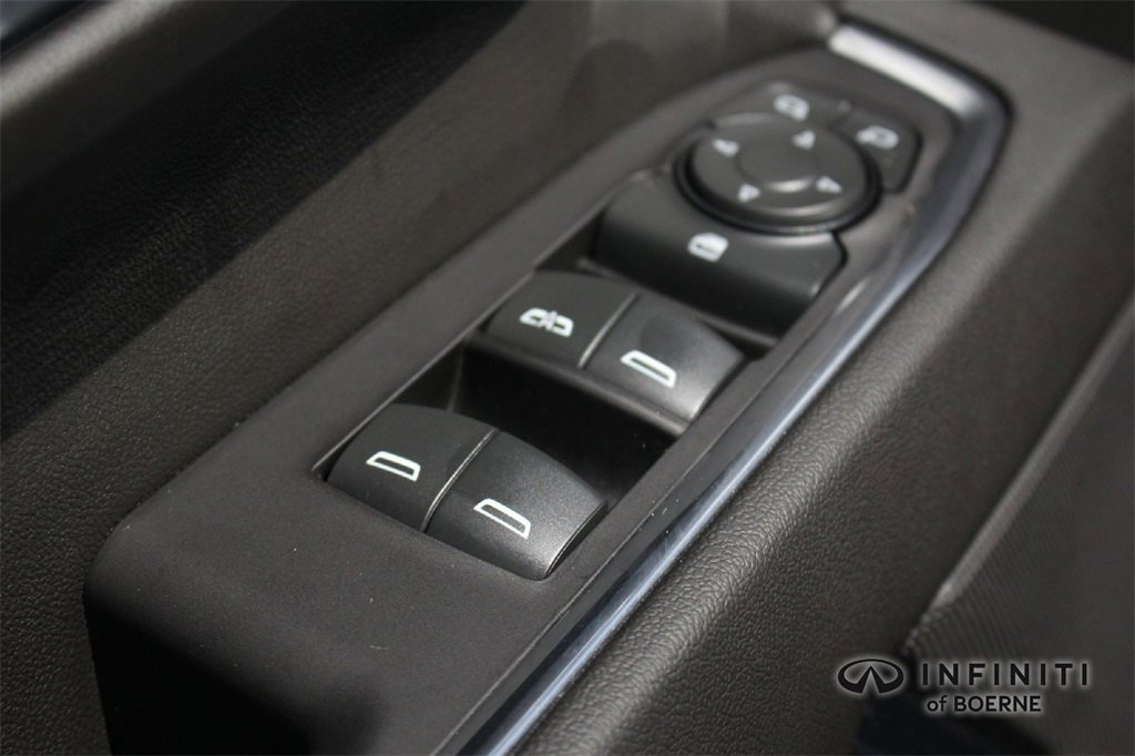 Used 2022 Chevrolet Silverado 1500 LT image 19