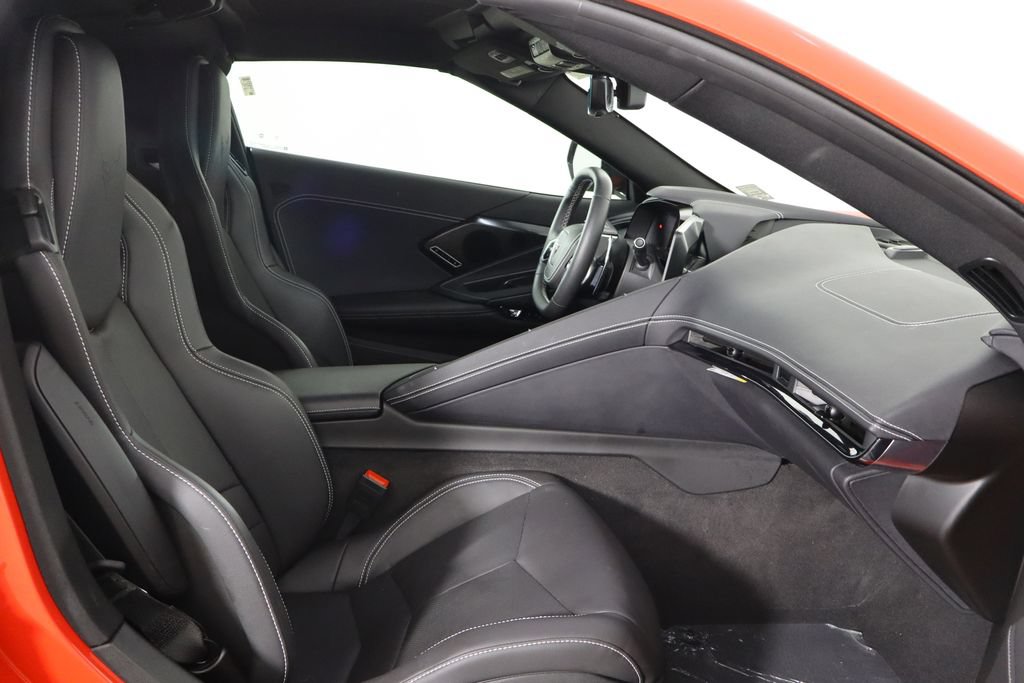 Used 2025 Chevrolet Corvette Stingray Preferred Cpe w/ Stealth Interior Trim Package RWD image 16