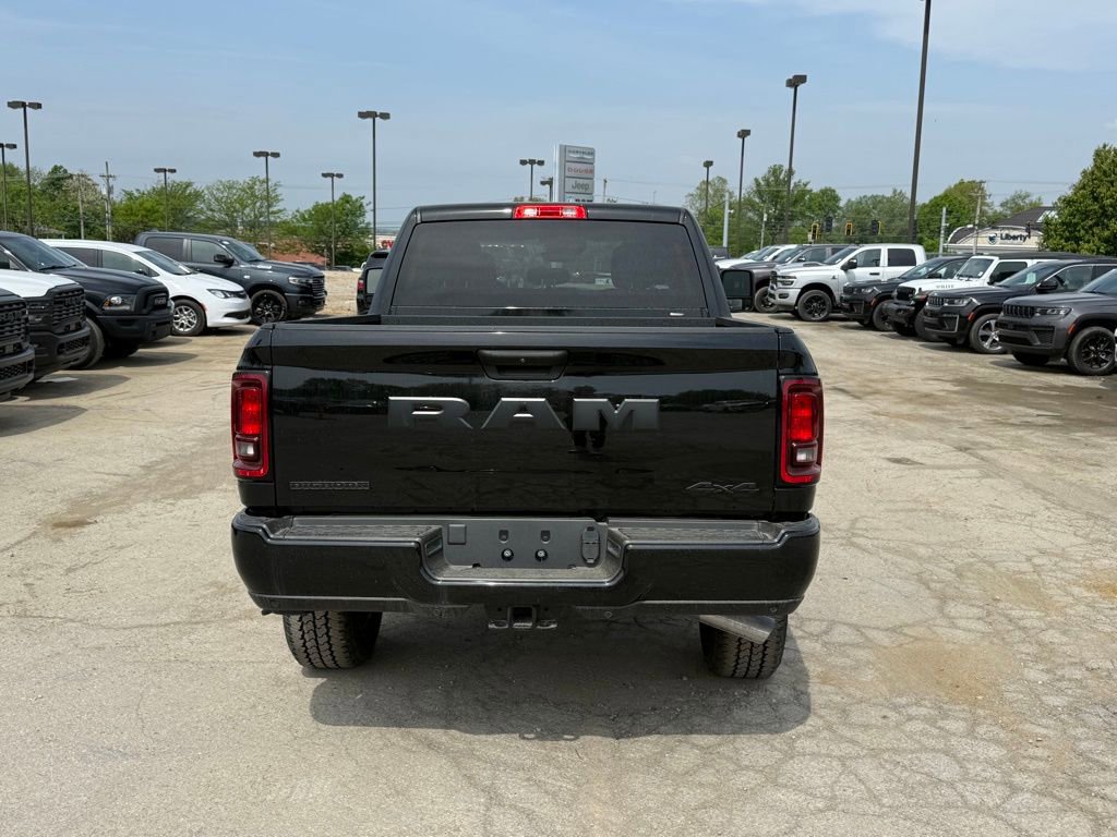 New 2026 RAM 2500 Big Horn AWD/4WD image 7
