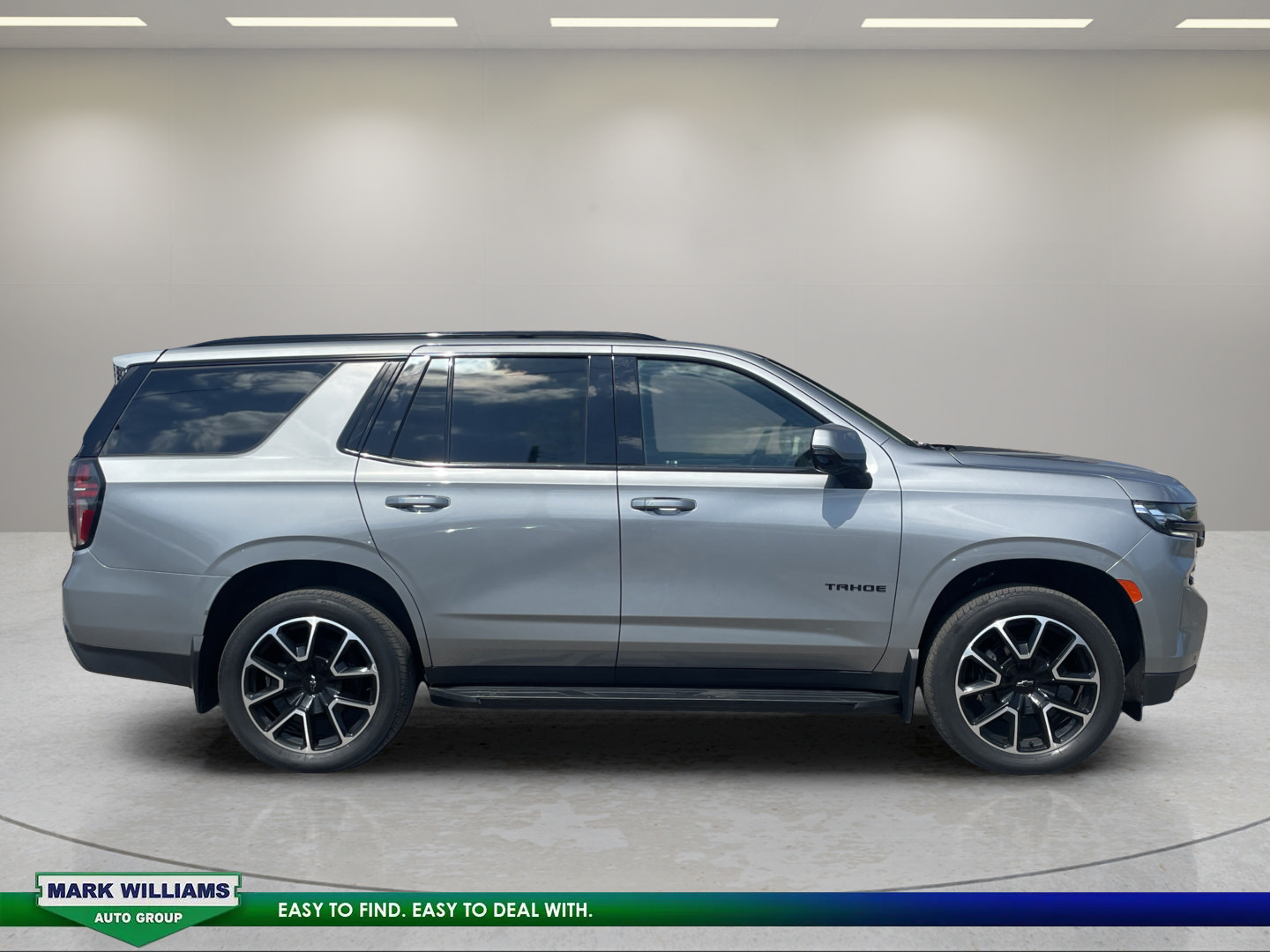 Used 2023 Chevrolet Tahoe RST w/ Luxury Package AWD/4WD image 3