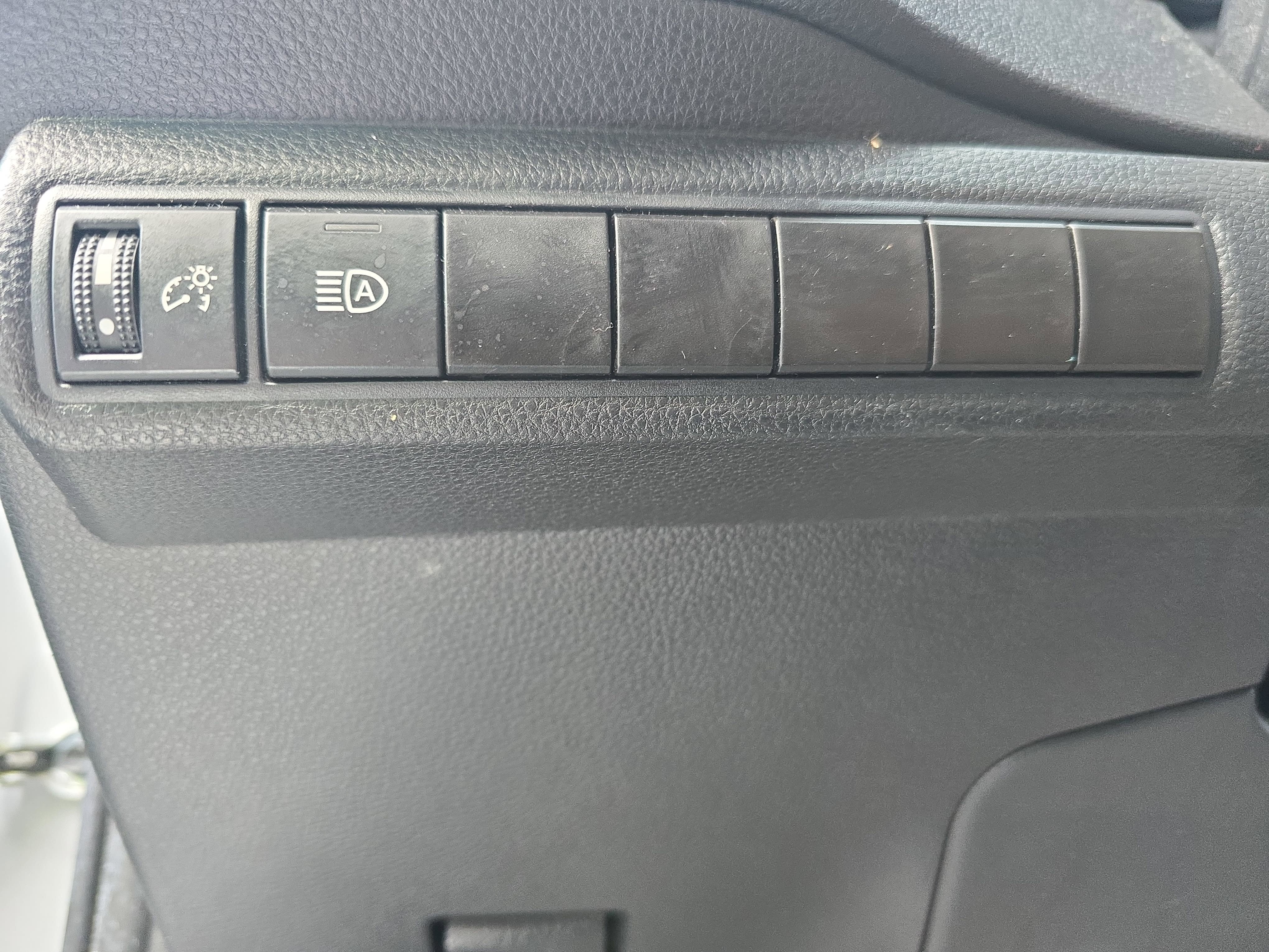 Used 2024 Toyota Corolla SE image 22