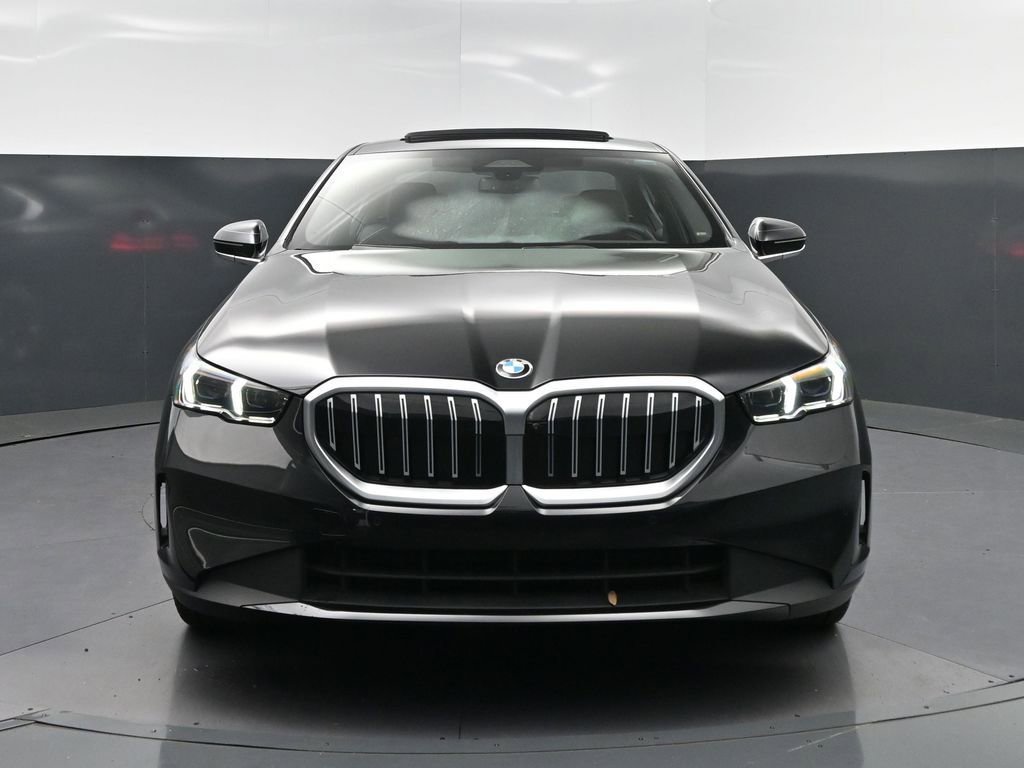Certified 2025 BMW 530i image 10