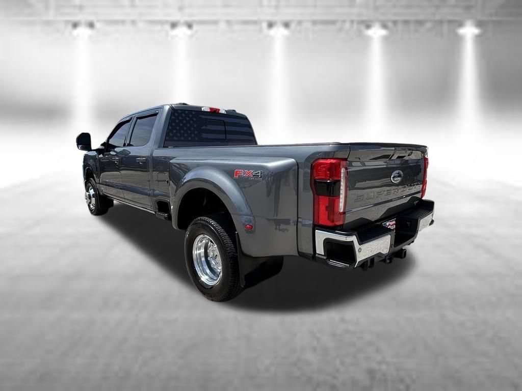 Certified 2024 Ford F350 Lariat w/ Lariat Ultimate Package AWD/4WD image 7